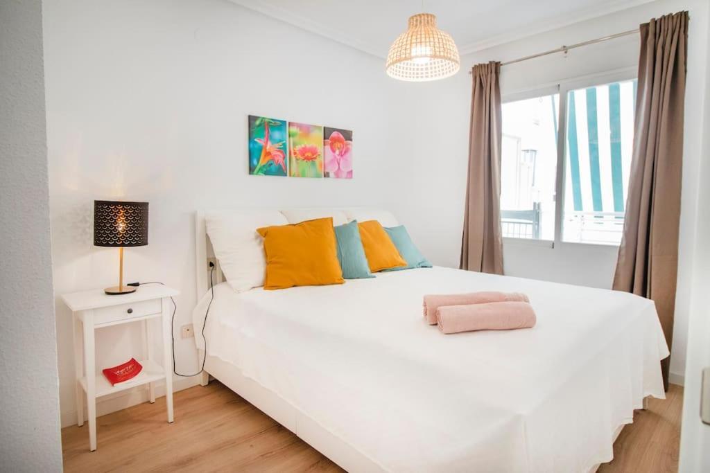 Feines Appartement Mit Hafenblick 산타 폴라 외부 사진